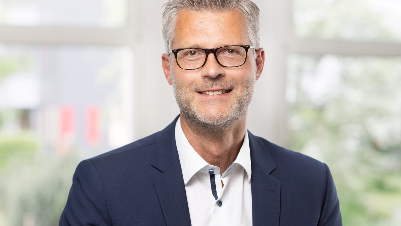 Dr. André Schumann